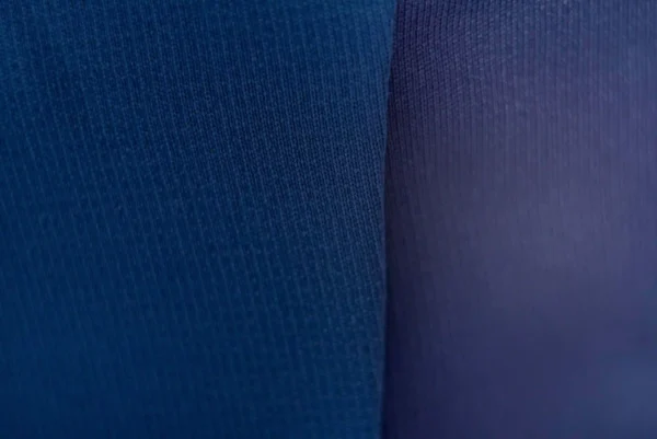 Muntanya.fr propose toute une gamme de produits adaptés pour les sportifs. Retrouvez les shorts femme débardeur femme de fabrication française. vue détail tissu